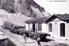 at Carrara-stazione di Ravaccione